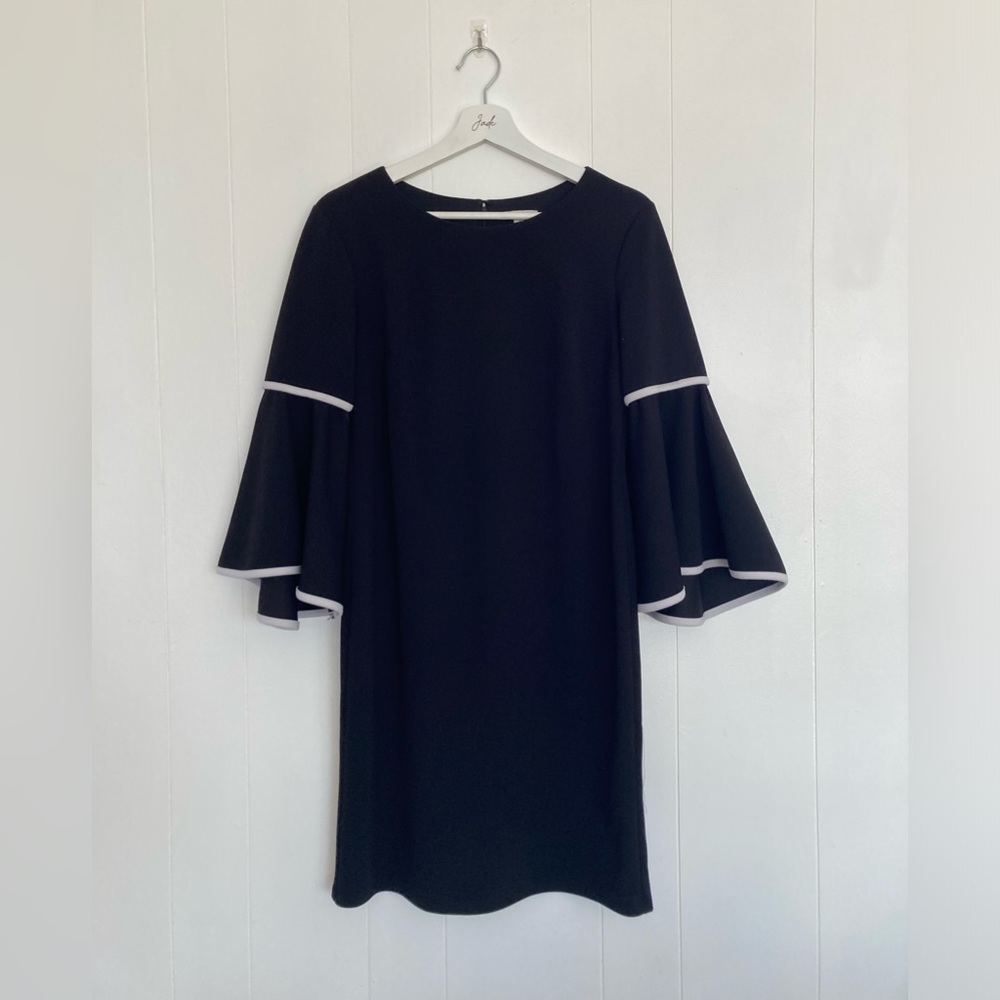 Black and White Flare Sleeve Formal Dress